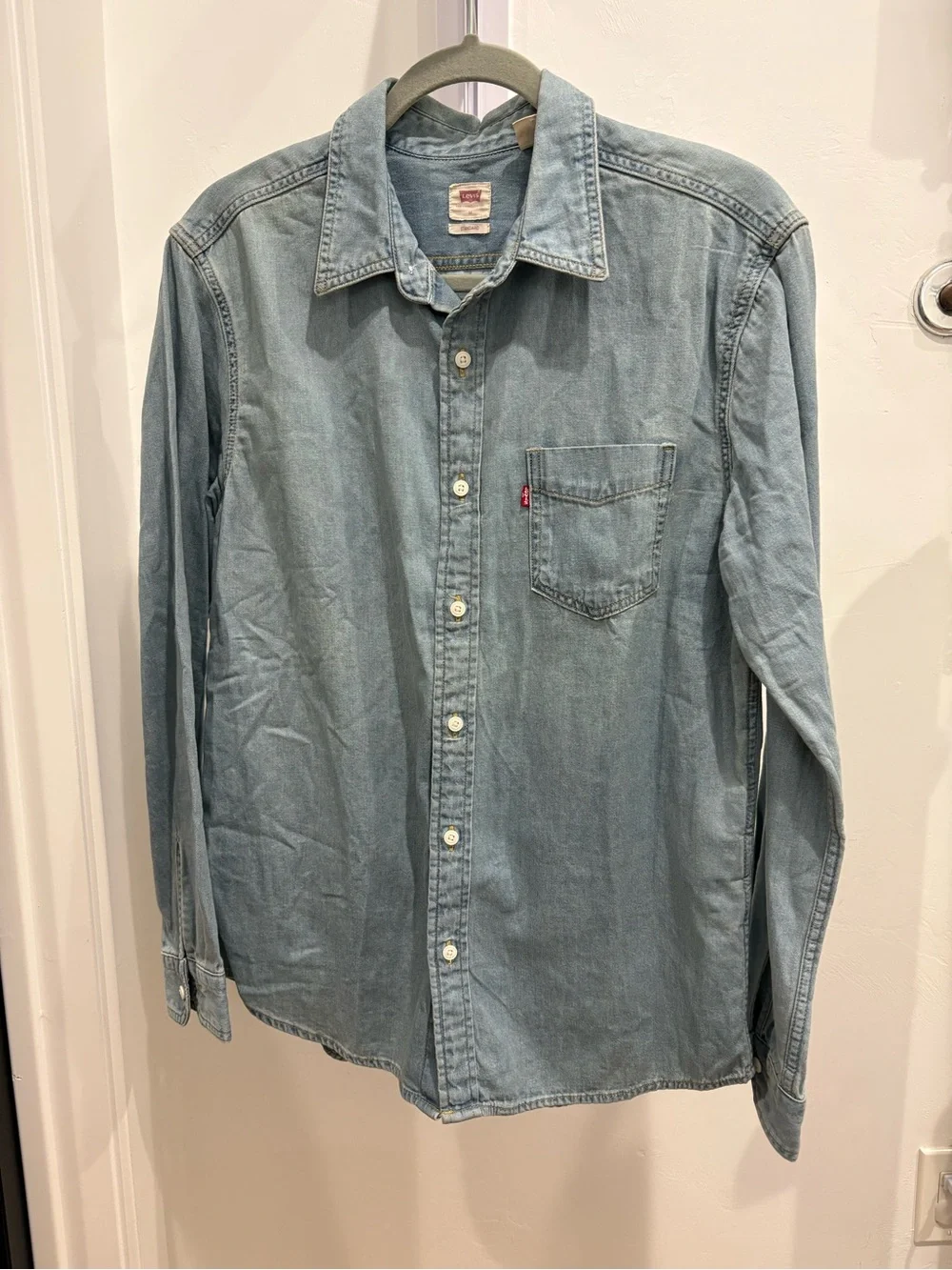 Levi's Men's Light Wash Denim Button-Down Shirt